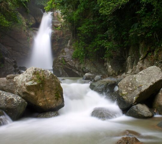 Saltos de Jima, Bonao